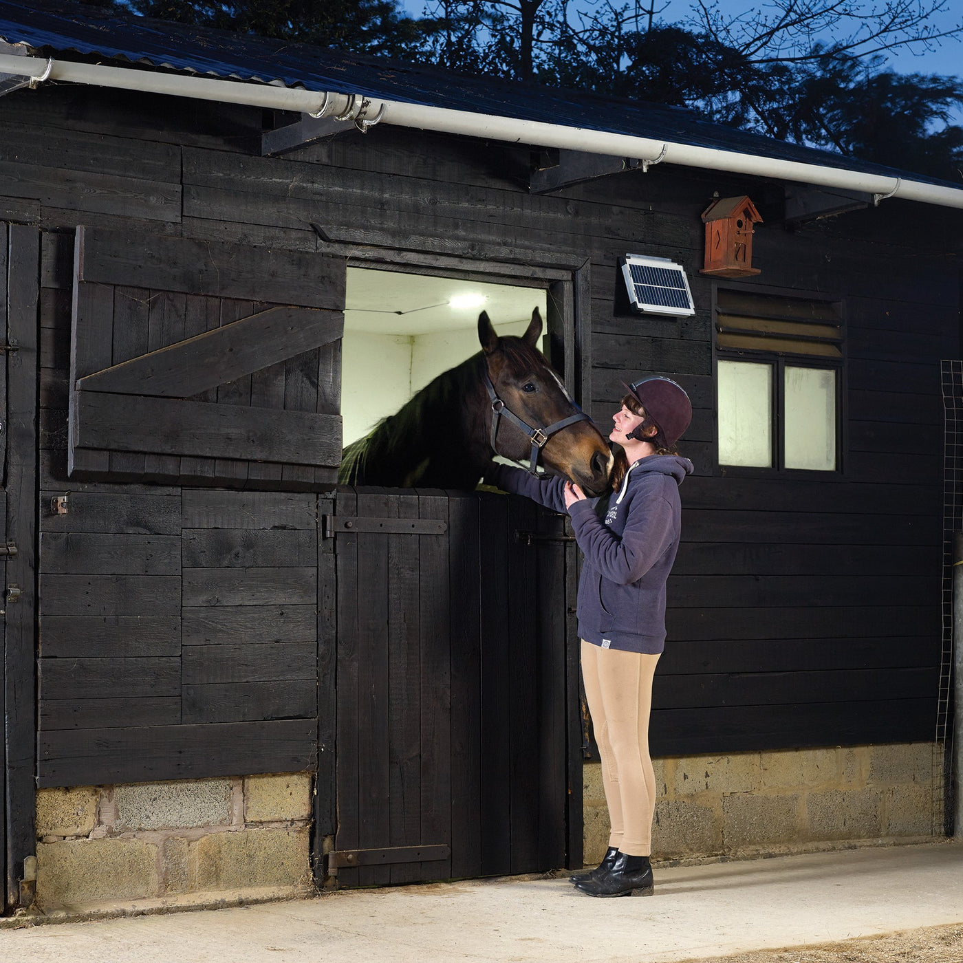 Large Stable Blocks & Farmyards